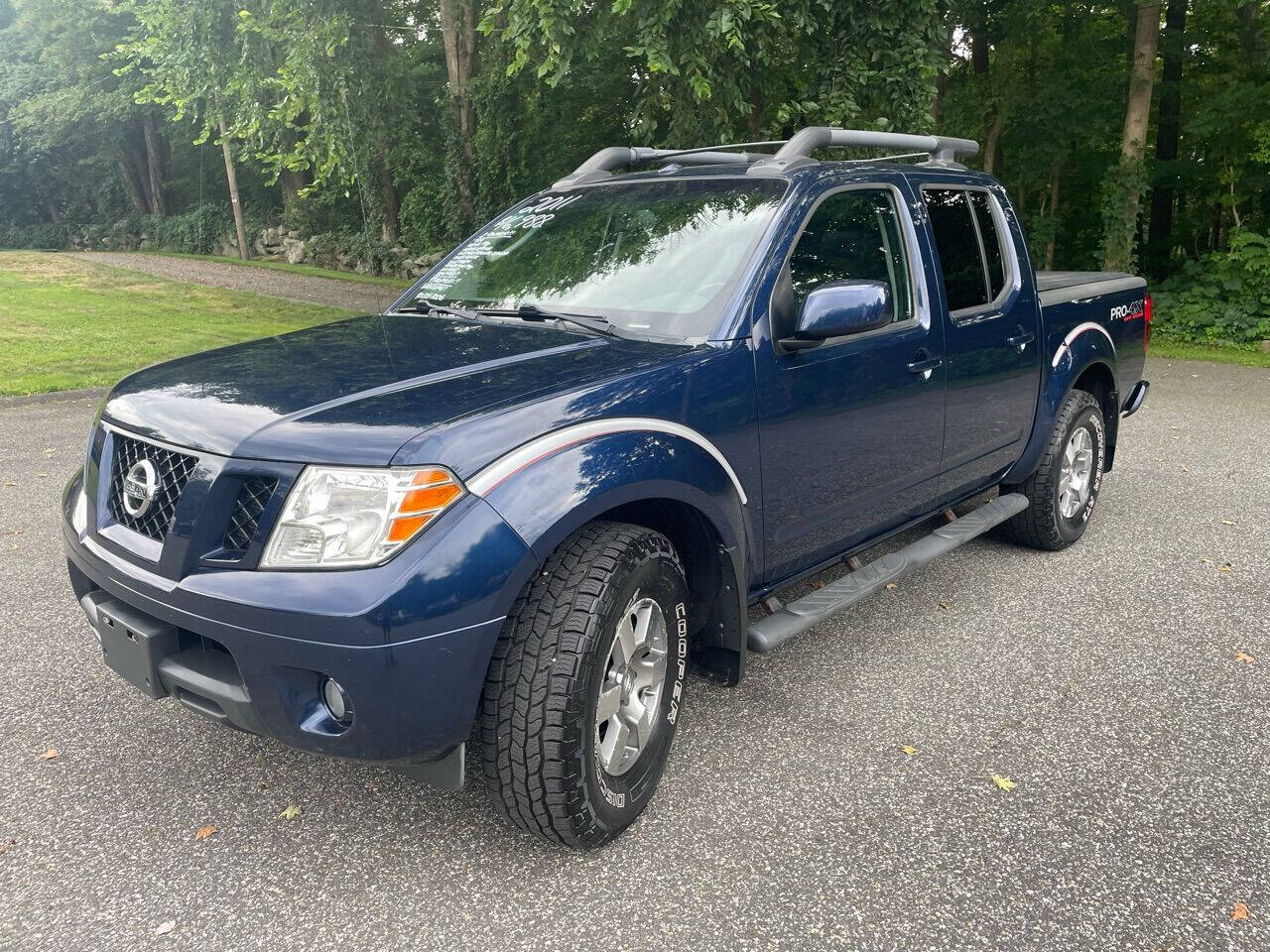 2011 nissan frontier nismo