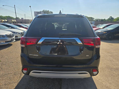2020 Mitsubishi Outlander SEL
