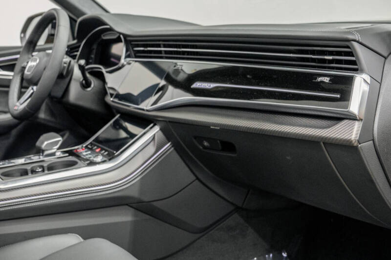 2024 Audi SQ8 4.0T quattro Prestige