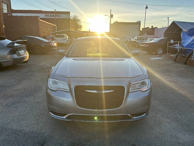 2015 Chrysler 300 Limited