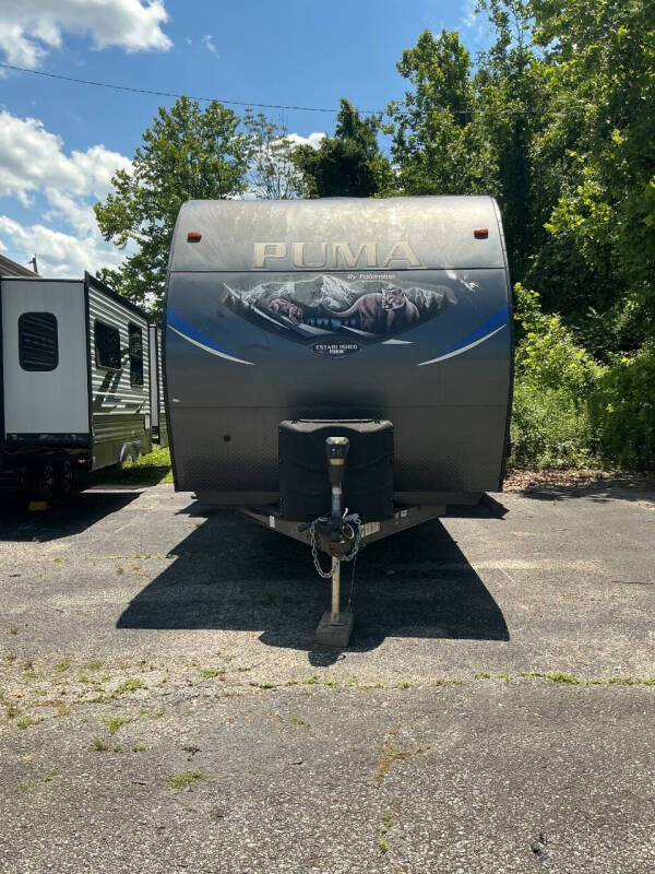 2018 Forest River, Inc. Puma 30RLIS