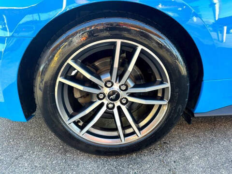 2017 Ford Mustang EcoBoost