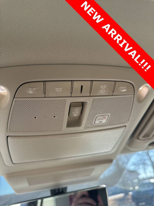 2022 Infiniti QX80 Luxe