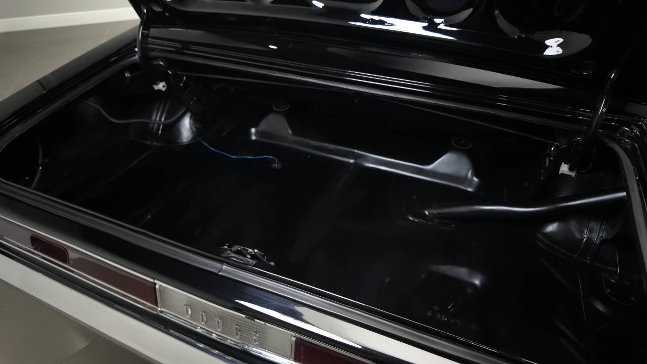 1970 Dodge Challenger 87