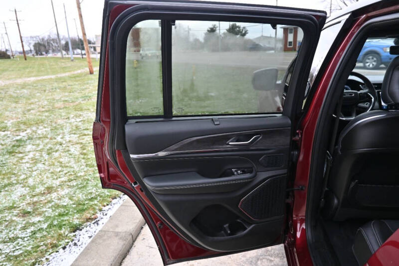 2024 Jeep Grand Cherokee Overland