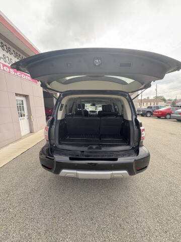 2017 Nissan Armada Platinum