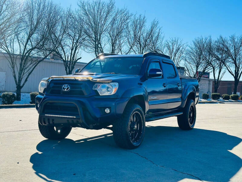 2015 Toyota Tacoma Base's photo