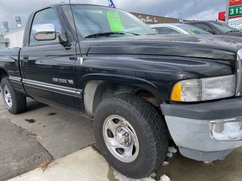 1994 Dodge Ram Pickup 1500 for sale at Story Brothers Auto in New Britain CT