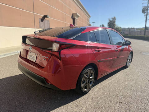 2019 Toyota Prius XLE