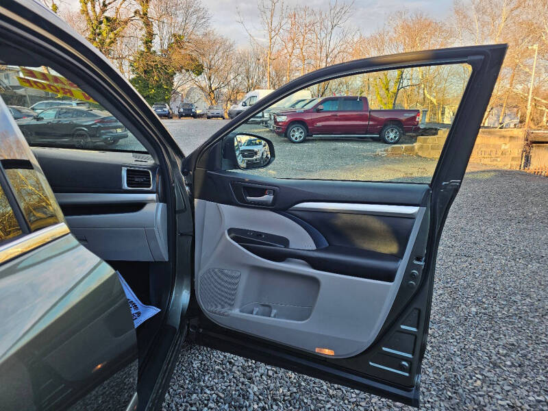 2017 Toyota Highlander XLE