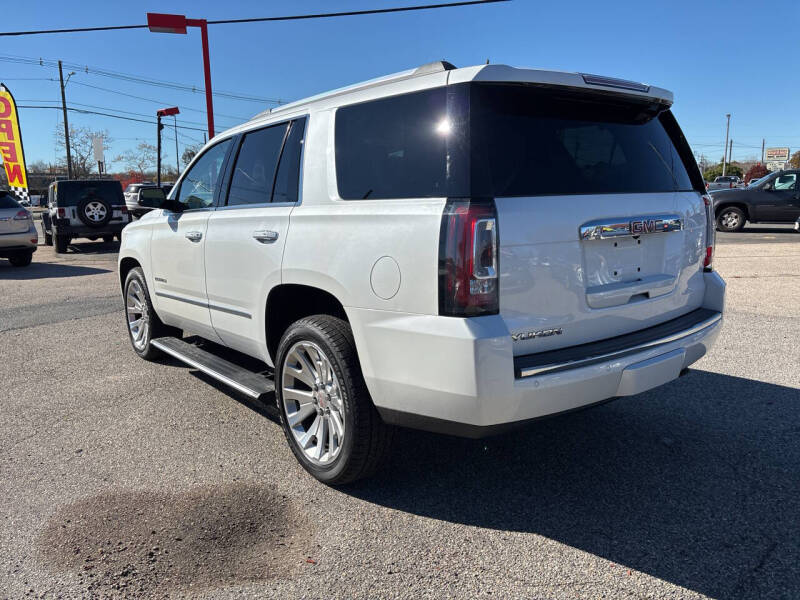 2017 GMC Yukon Denali