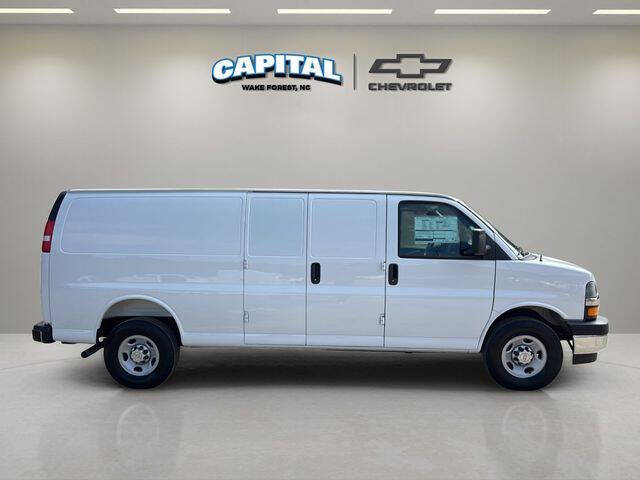 2026 Chevrolet Express 3500