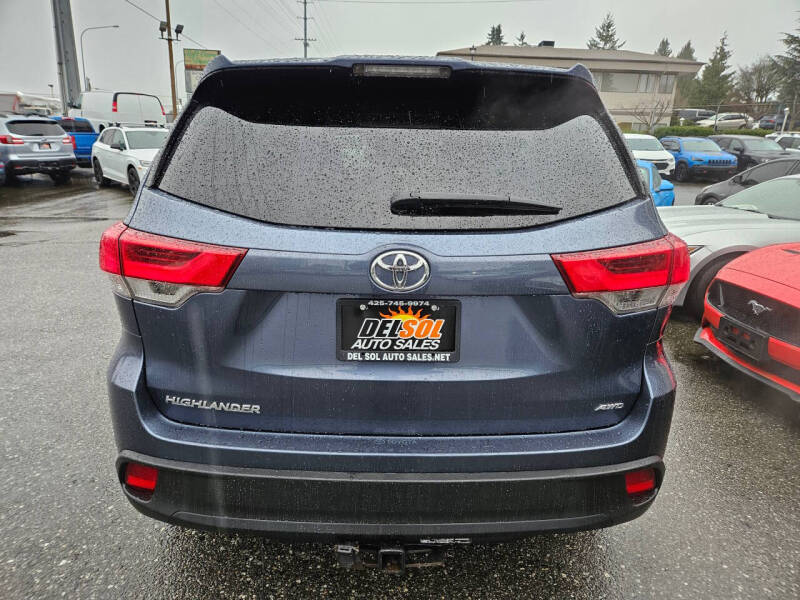 2019 Toyota Highlander LE