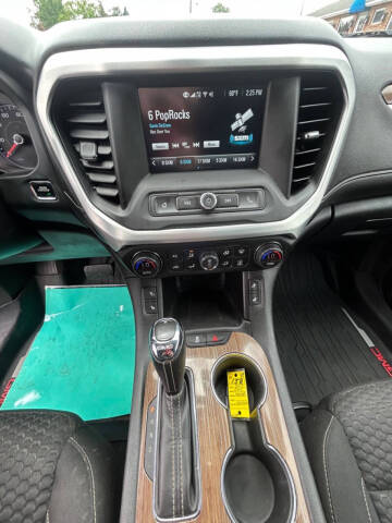 2019 GMC Acadia SLE-2