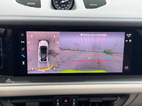 2024 Porsche Cayenne Turbo E-Hybrid Coupe