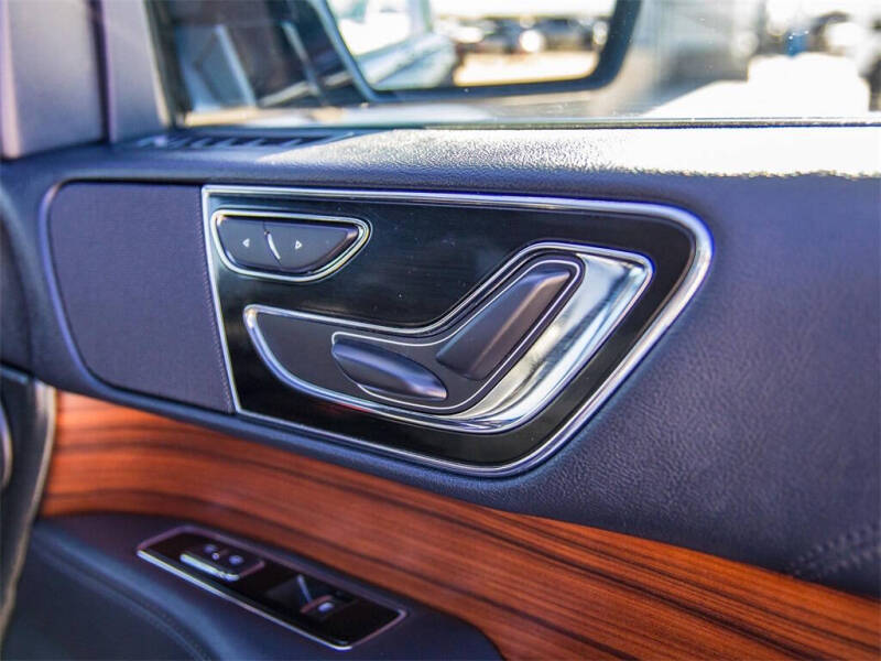 2024 Lincoln Navigator Premiere