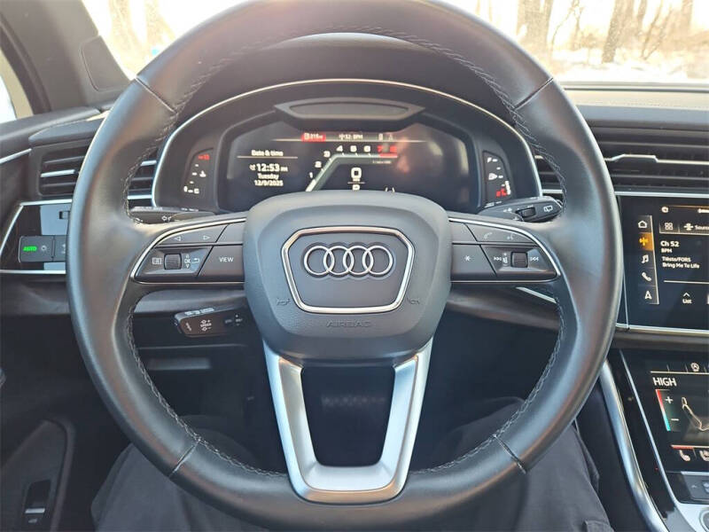 2023 Audi Q7 quattro Premium Plus 45 TFSI