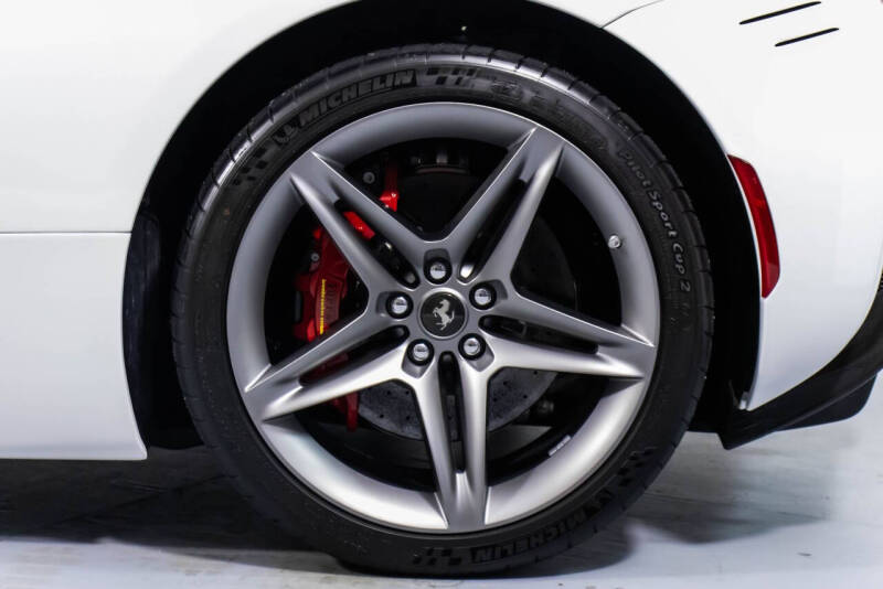 2024 Ferrari SF90 Spider