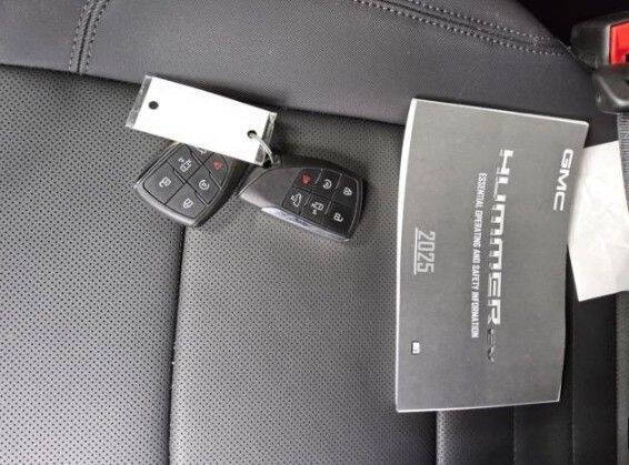 2025 GMC HUMMER EV 2X