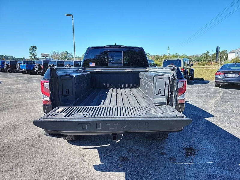 2024 Nissan Titan XD