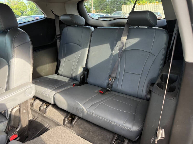 2020 Buick Enclave Essence