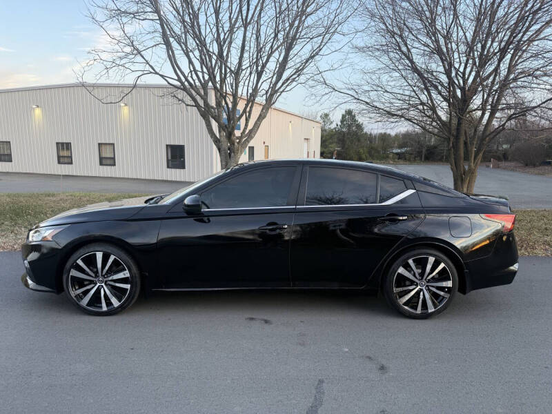 2020 Nissan Altima 2.0 SR