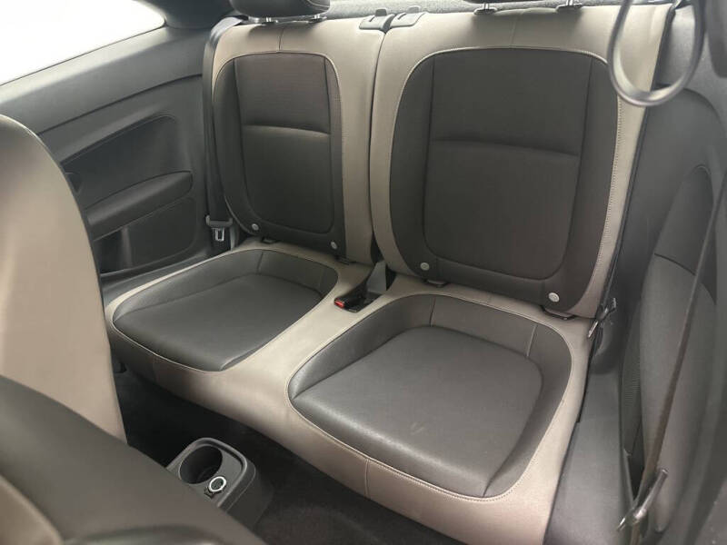 2015 Volkswagen Beetle 1.8T Classic PZEV