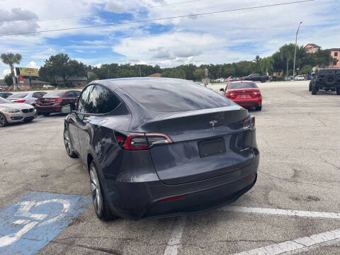 2022 Tesla Model Y Long Range