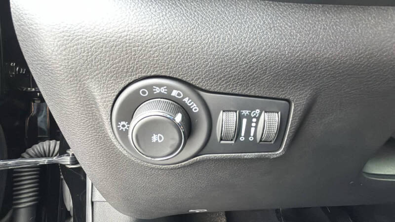 2023 Jeep Compass Latitude Lux