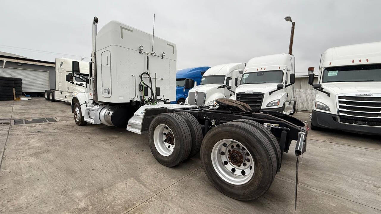 2021 PETERBILT 567 48" SLEEPER CAB for sale at KING TRUCK TRAILER SALES in Bakersfield, CA