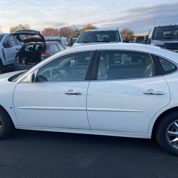 2006 Buick LaCrosse for sale at Green Light Auto in Bridgeton, NJ