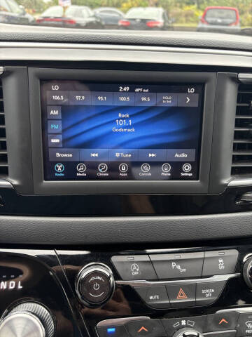 2018 Chrysler Pacifica Touring L