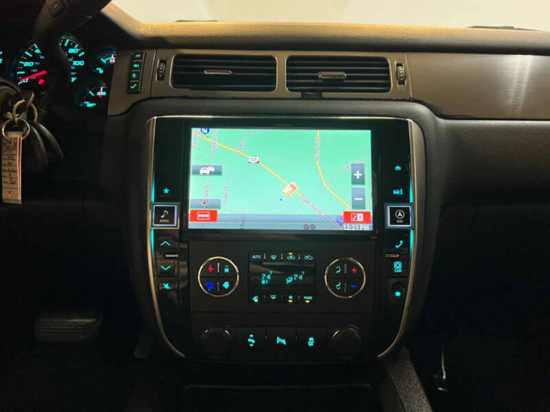 2013 Chevrolet Avalanche LT Black Diamond