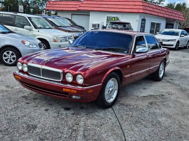 1995 Jaguar XJ-Series for sale at JOHNS AUTO SALES LLC in Apopka, FL