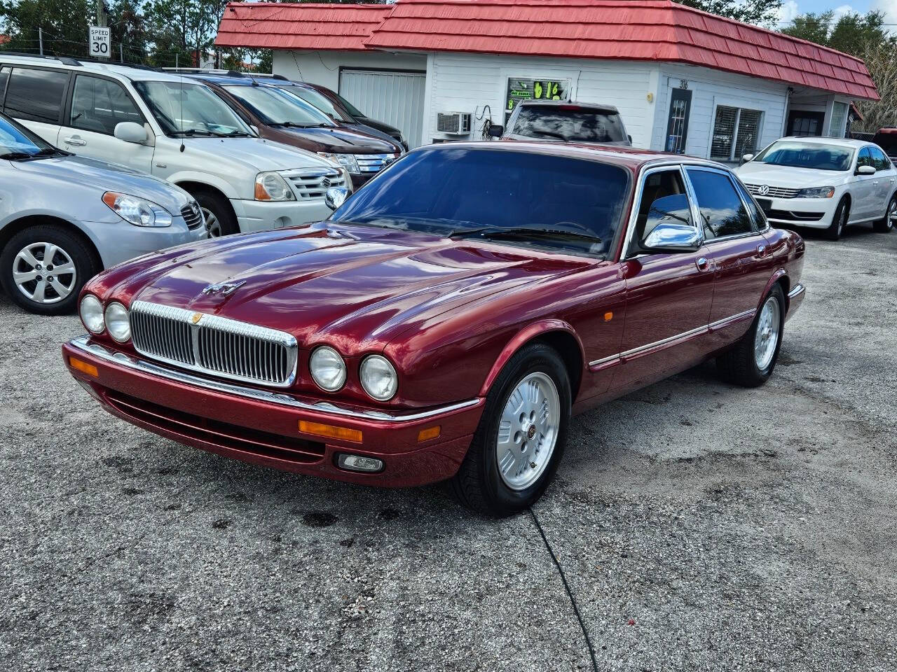 1995 Jaguar XJ-Series for sale at JOHNS AUTO SALES LLC in Apopka, FL