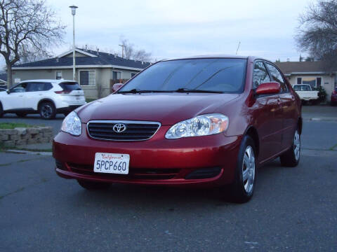 2005 Toyota Corolla LE