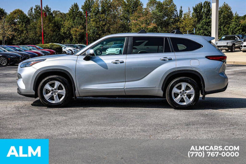 2023 Toyota Highlander L