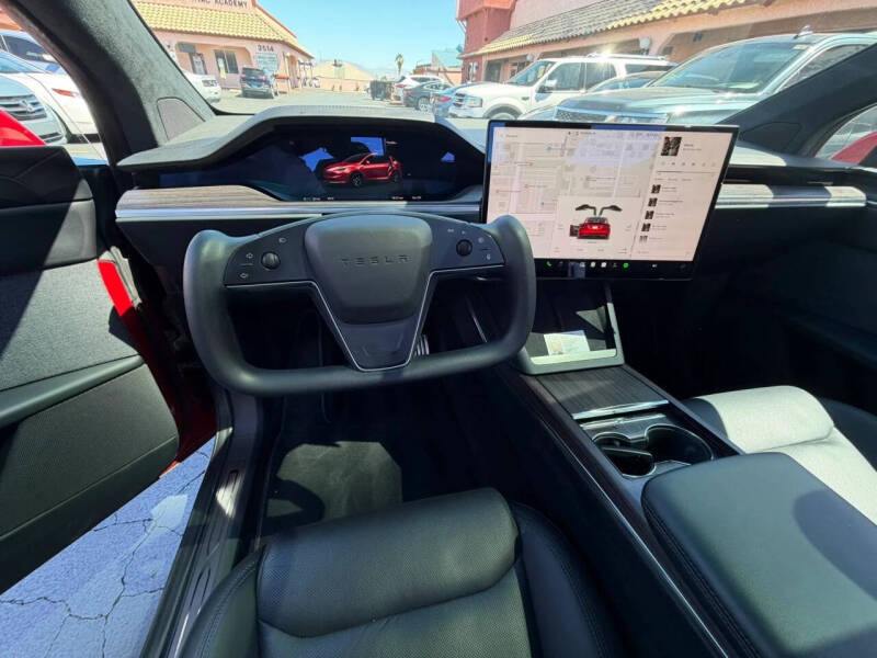 2023 Tesla Model X Standard Range