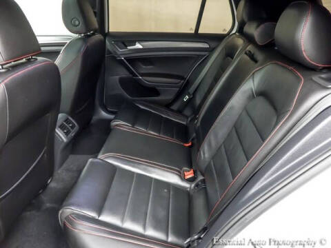 2019 Volkswagen Golf GTI S