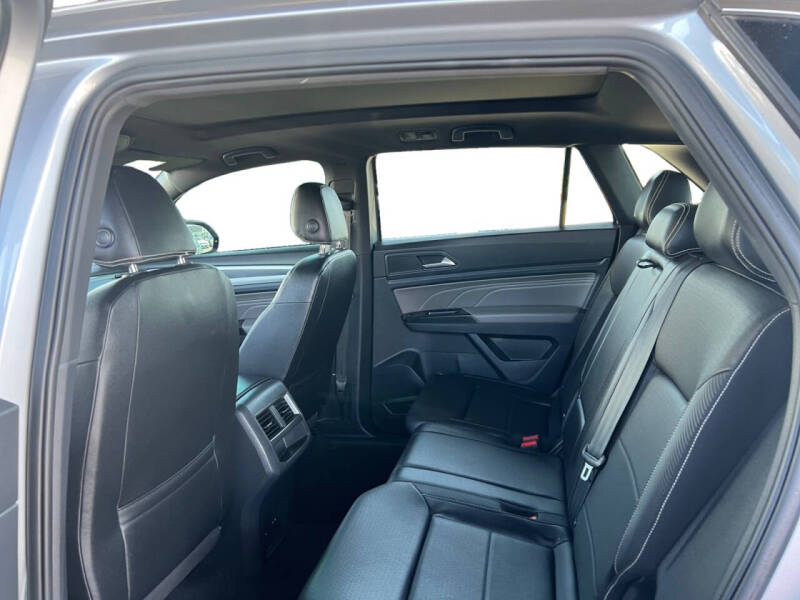 2021 Volkswagen Atlas Cross Sport V6 SEL R-Line 4Motion