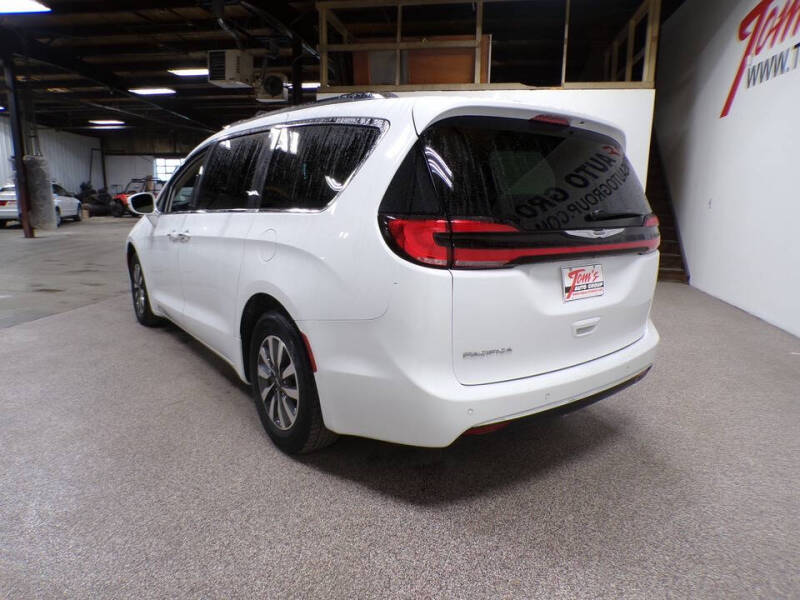 2021 Chrysler Pacifica Touring L