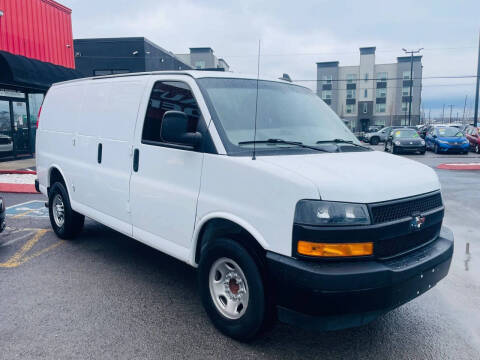 2023 Chevrolet Express 2500