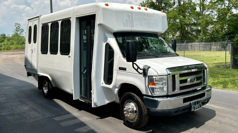 2012 Ford E350 Shuttle Bus for sale at A F SALES & SERVICE in Indianapolis IN