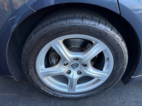 2011 Porsche Panamera 4