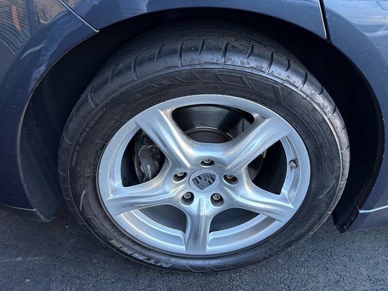 2011 Porsche Panamera 4