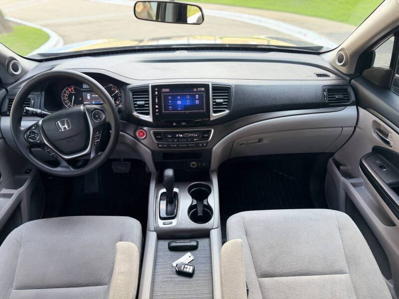 2017 Honda Pilot EX