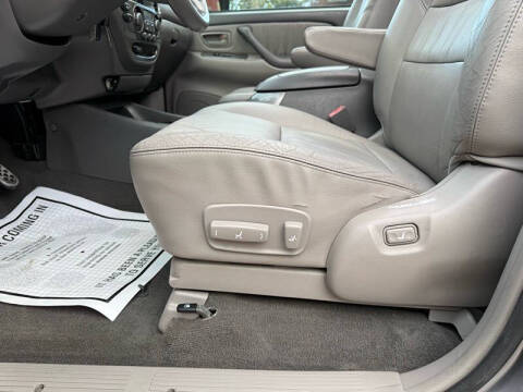 2004 Toyota Sequoia Limited