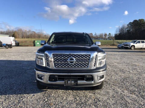 2017 Nissan Titan for sale at HAYES CHEVROLET Buick GMC Cadillac Inc in Alto GA