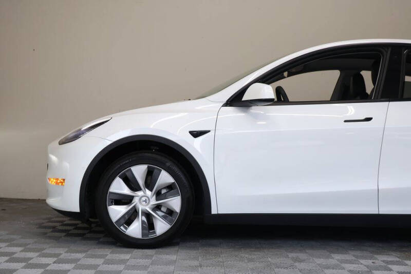2022 Tesla Model Y Long Range