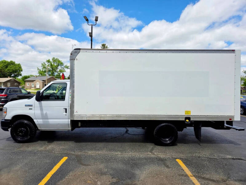 2019 Ford E-Series
